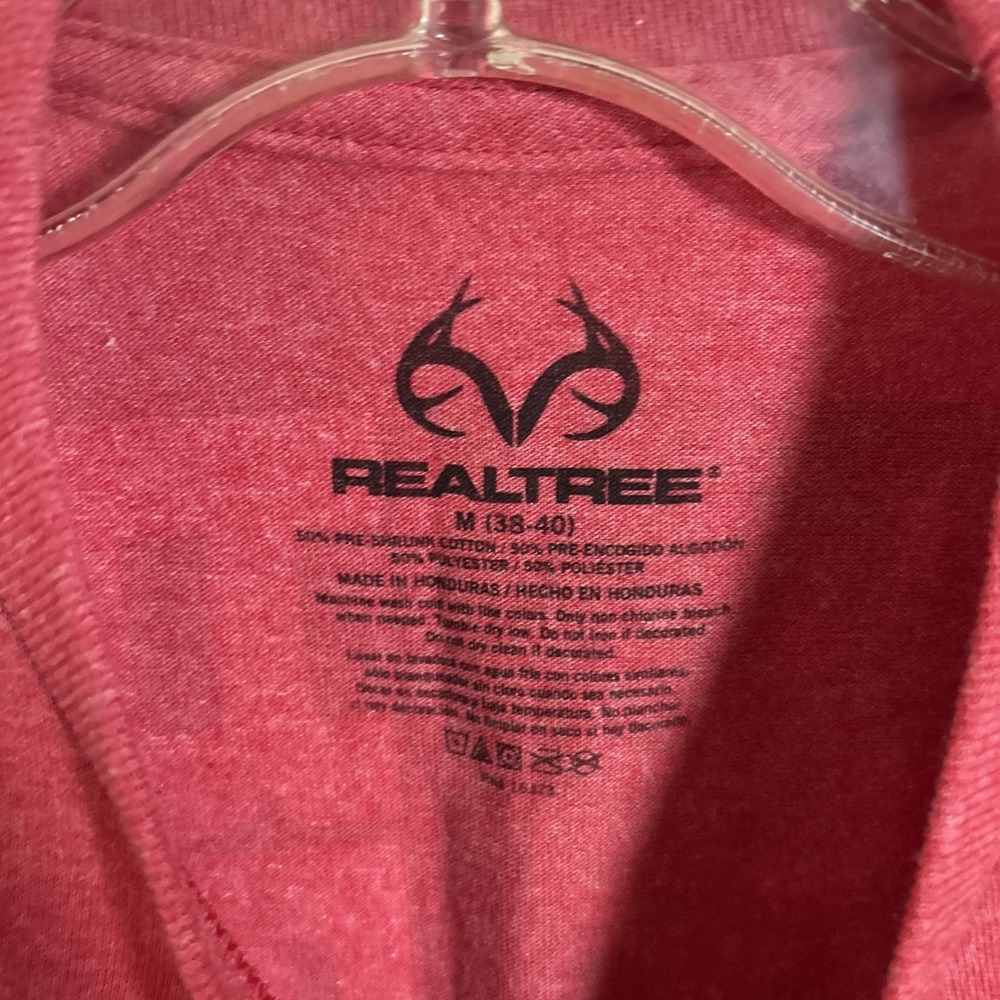 Realtree Men's Red Graphic Deer and Flag T-Shirt Size M - Picture 3 of 4